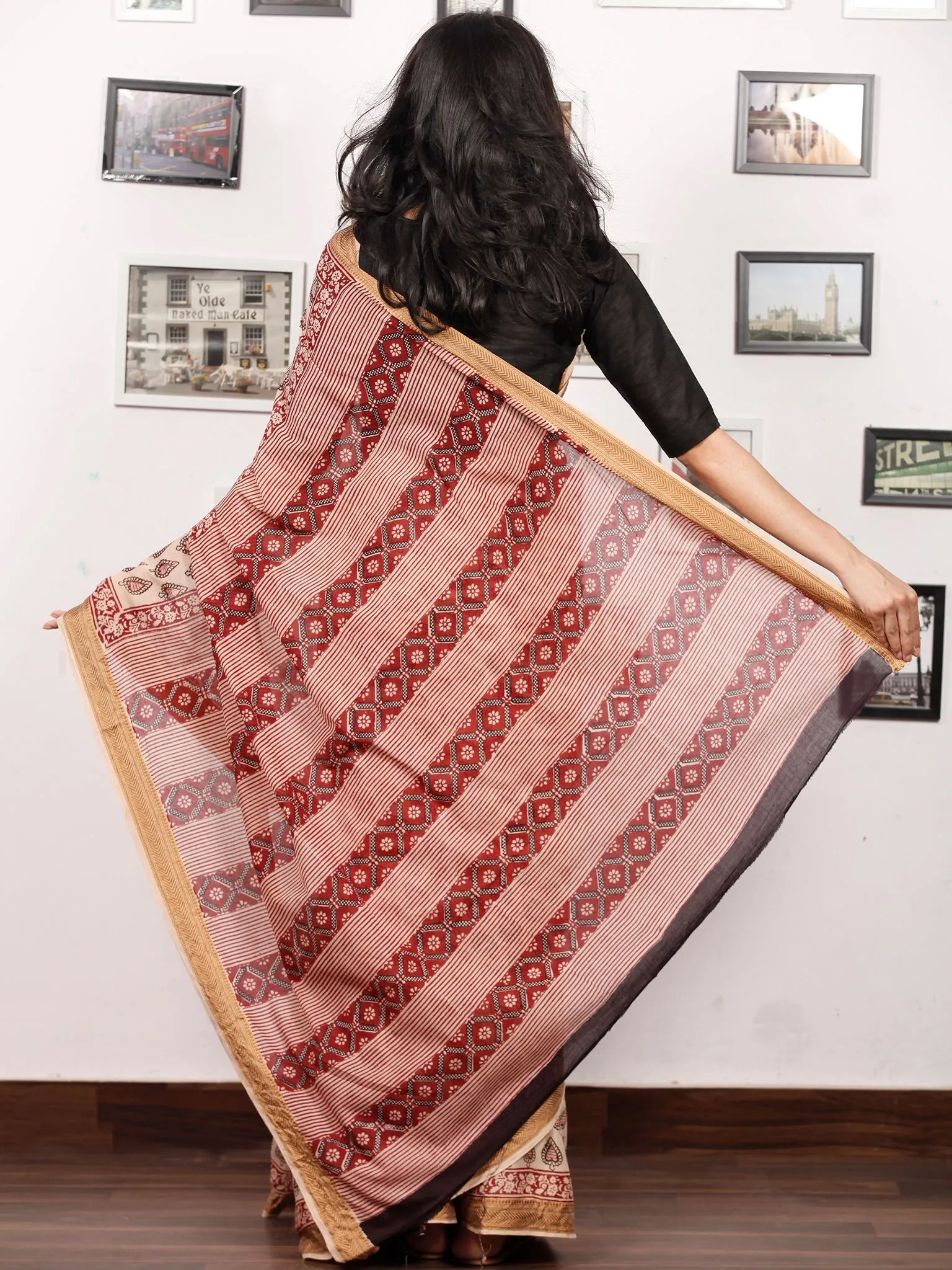 Beige Maroon Black Bagh Printed Maheshwari Cotton Saree - S031703320