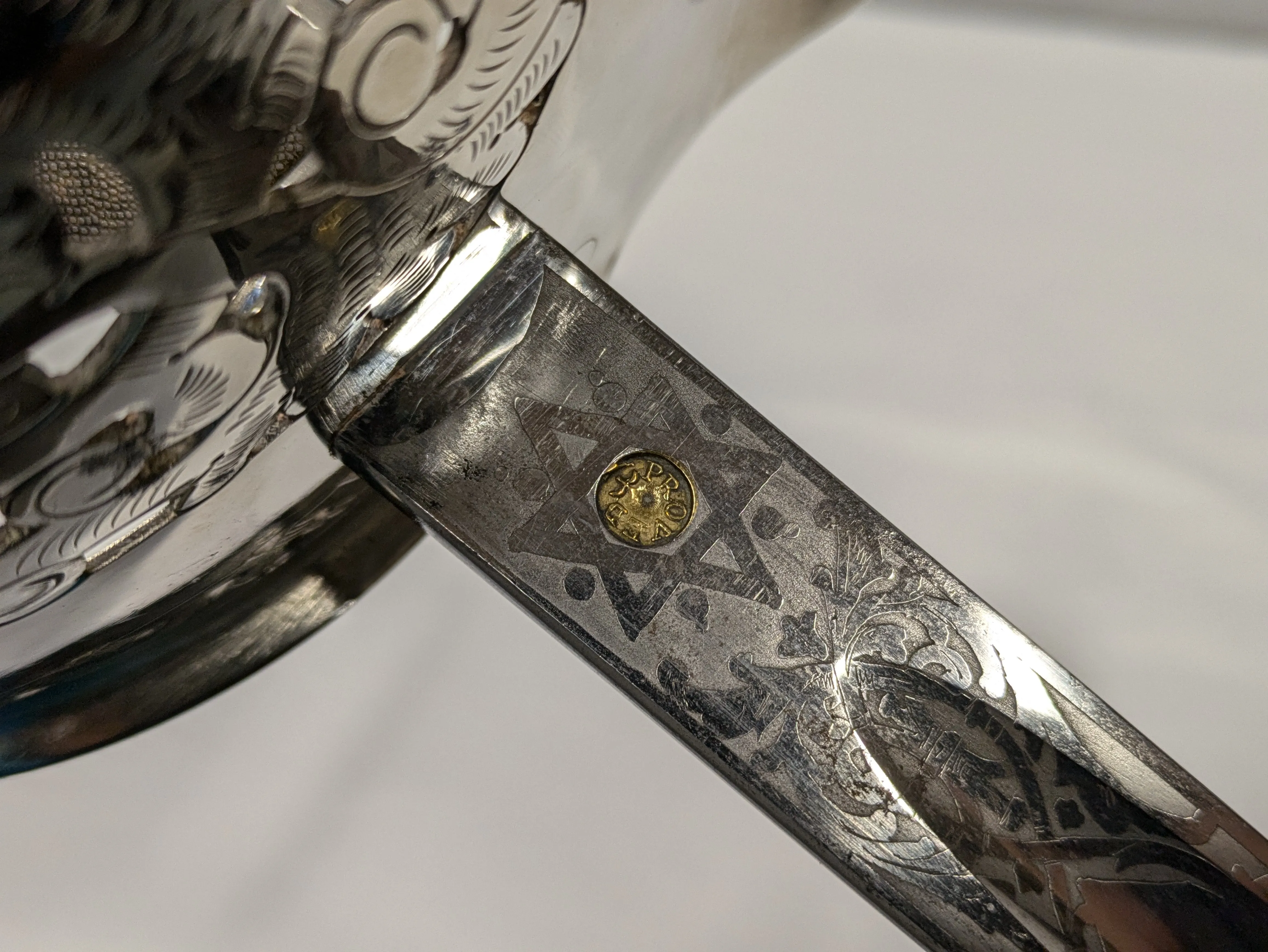 British 1897 Pattern Royal Engineers Officers Sword - J. Daniels & Co 425EG/2