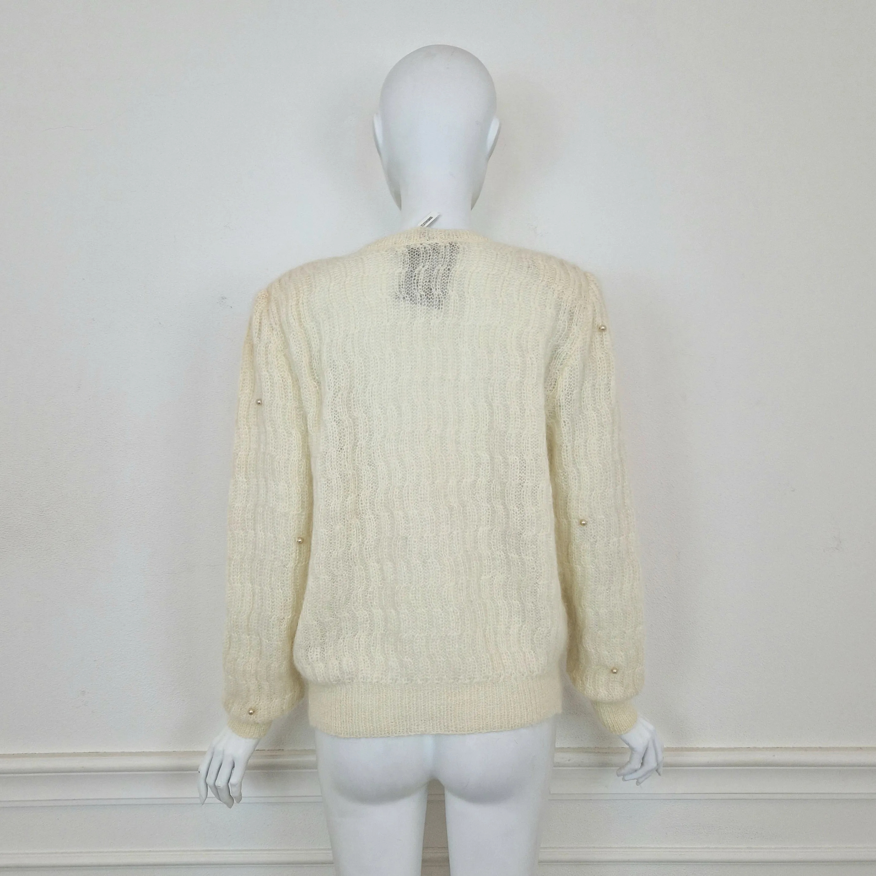 Cardigan vintage bianco latte con perle