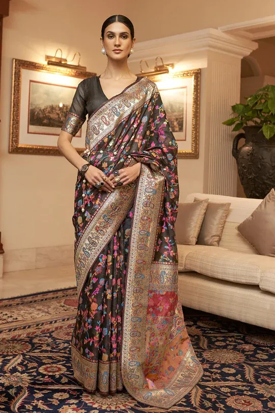 Elaborate Black Pashmina saree With Transcendent Blouse Piece