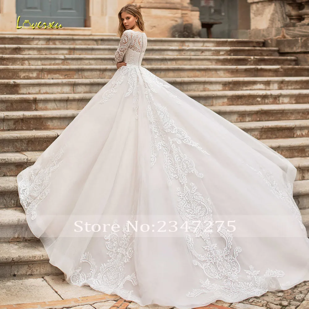 Long Sleeve Lace Vintage Wedding Dresses Illusion Appliques Court Train A Line Bridal Gowns