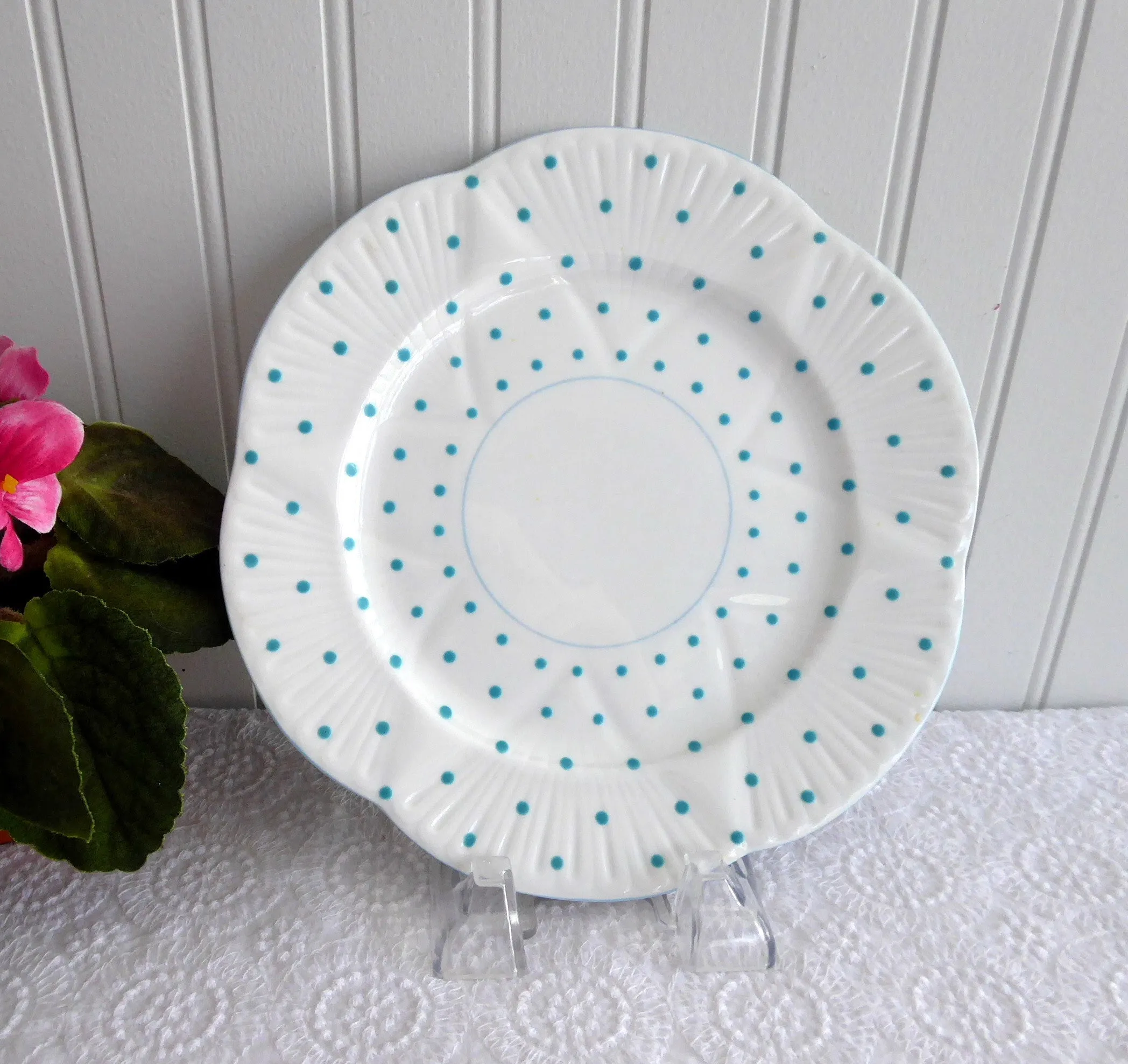 Shelley Dainty Shape Polka Dot Luncheon Plate Turquoise 1940-1966