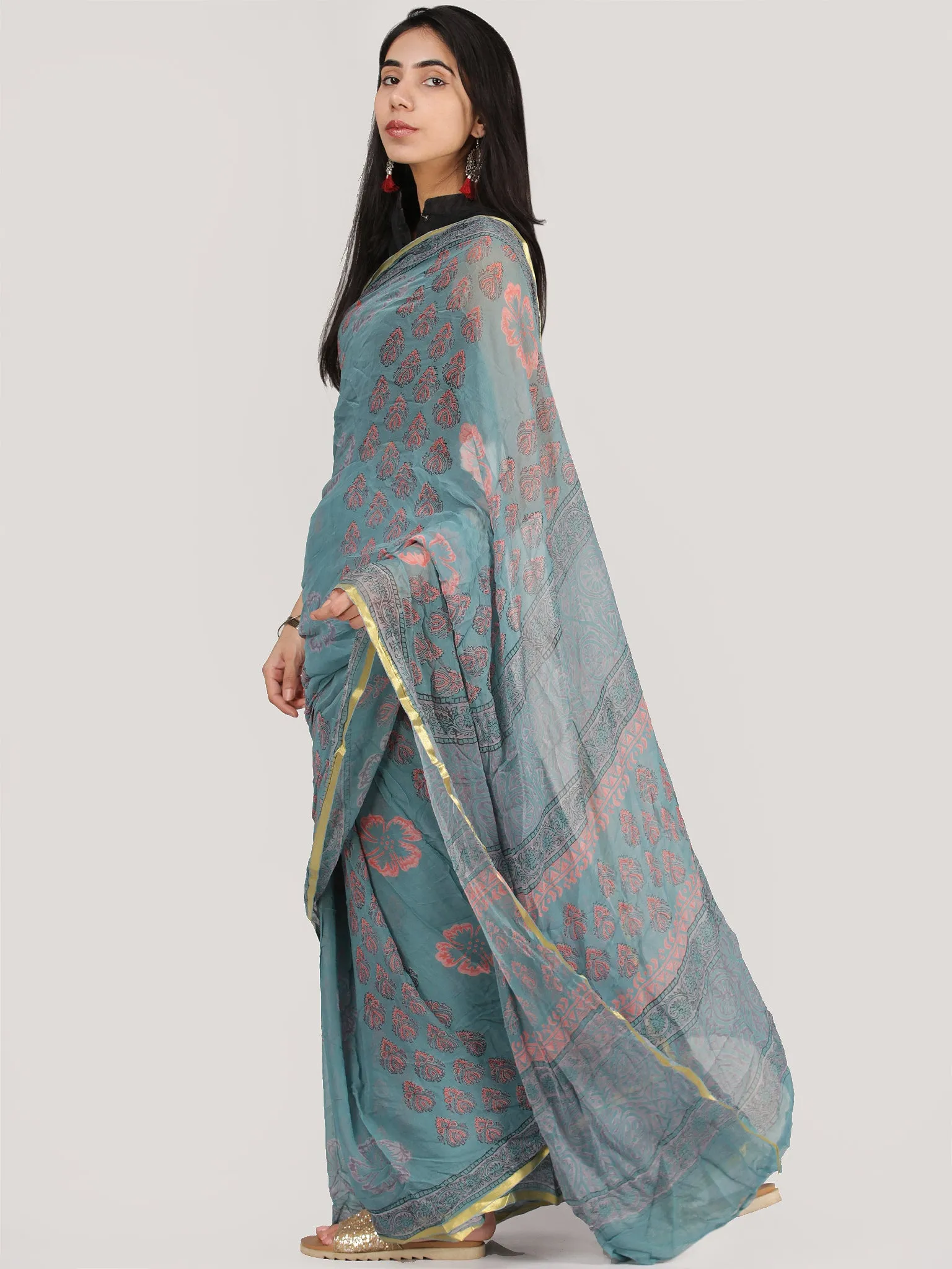 Steel Blue Pink Hand Block Printed Chiffon Saree With Zari Border - S031704691