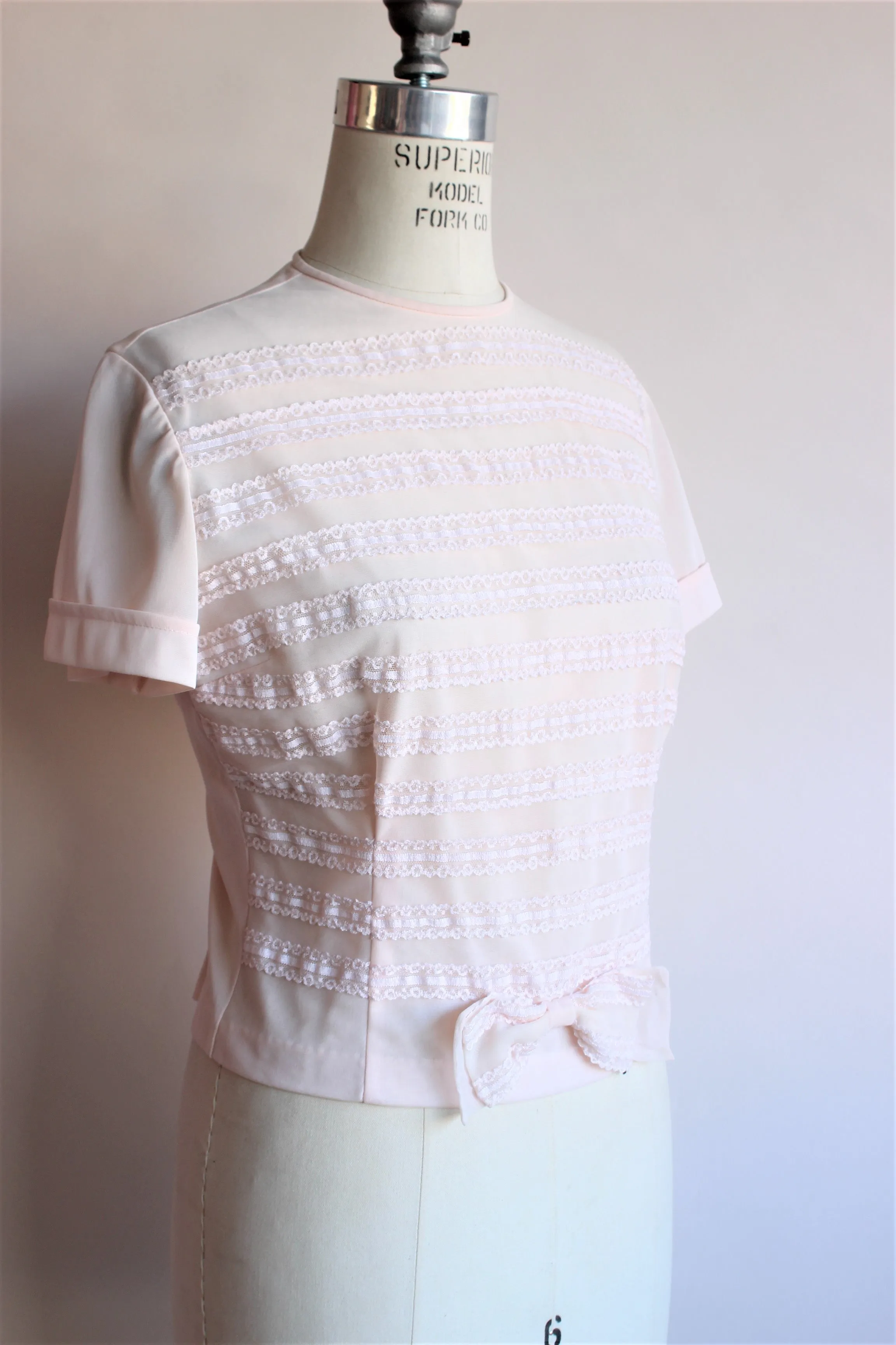 Vintage 1950s Ruffled Blouse In Pink