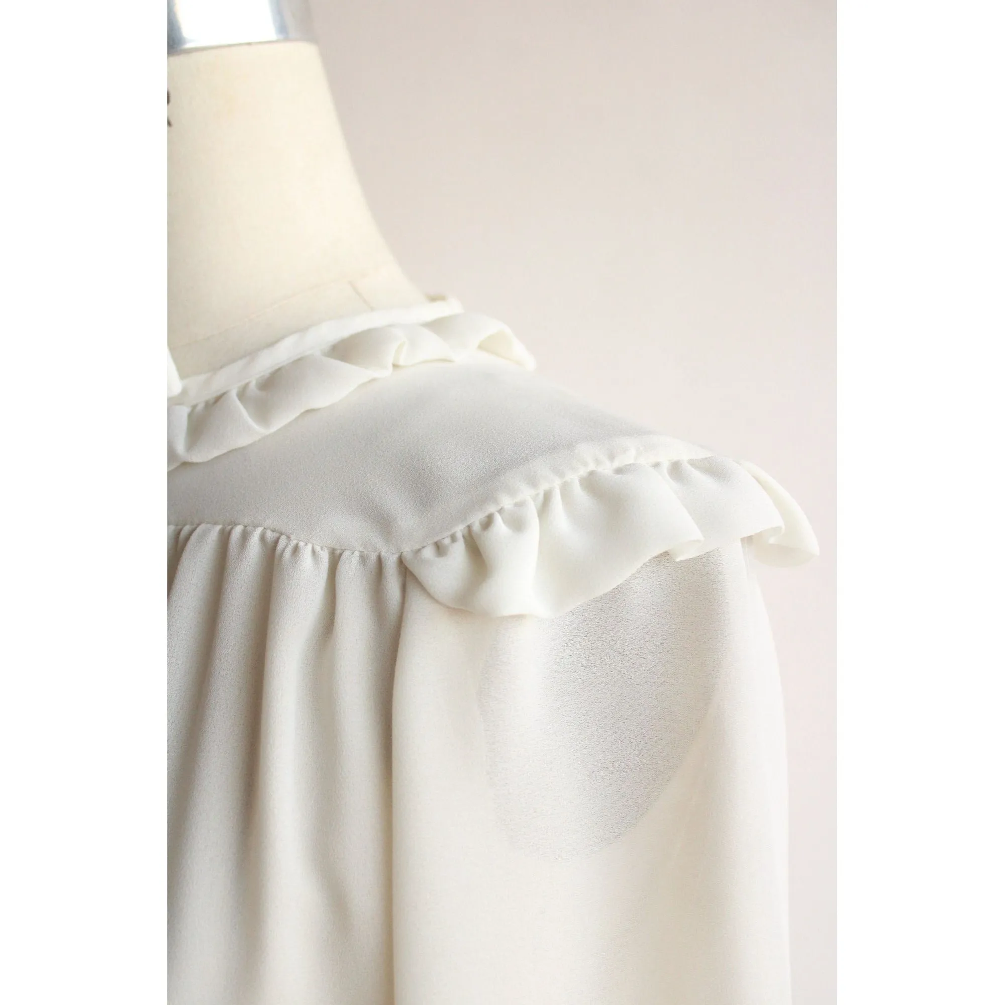 Vintage 1980s Blouse with Kitty Bow and Ruffled Collar