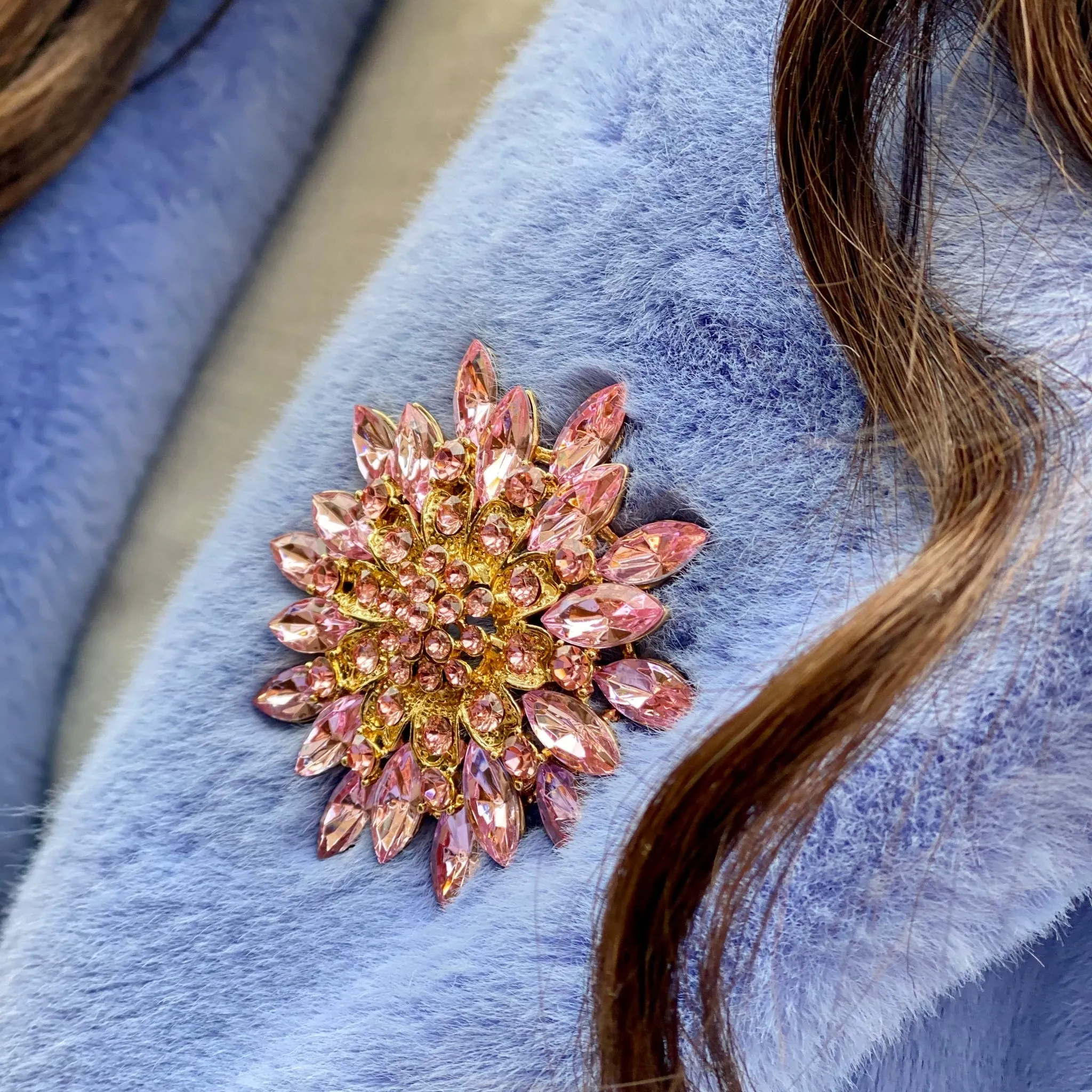 Vintage Brooch Large with Crystal